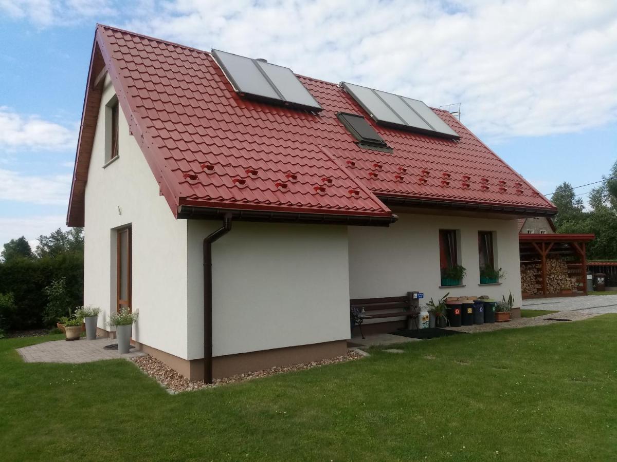 Mala Chatka Caloroczny Domek Krzeszow  Extérieur photo