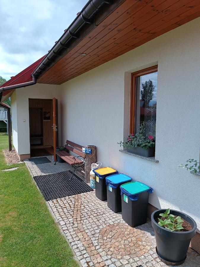 Mala Chatka Caloroczny Domek Krzeszow  Extérieur photo