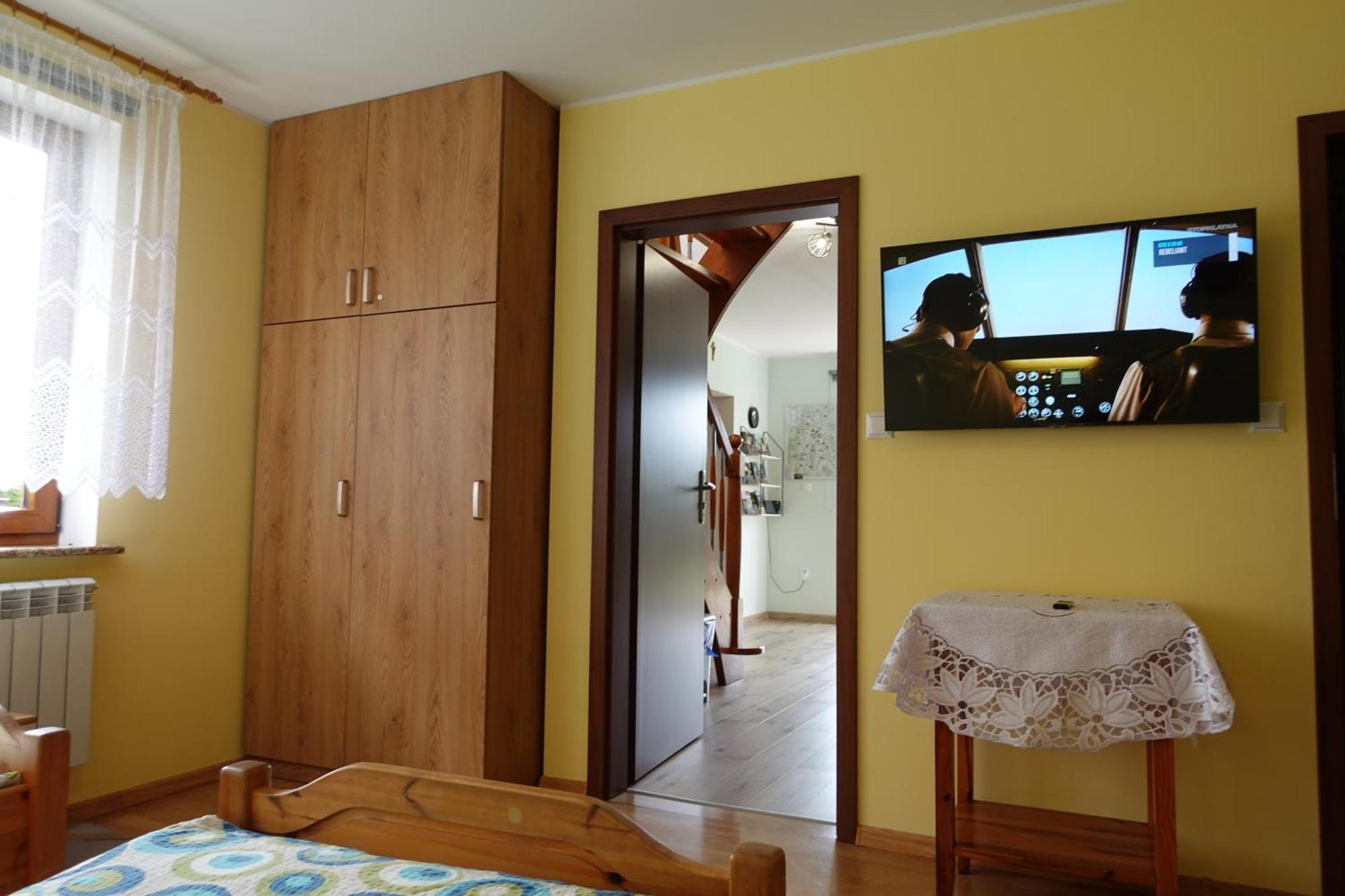 Mala Chatka Caloroczny Domek Krzeszow  Extérieur photo