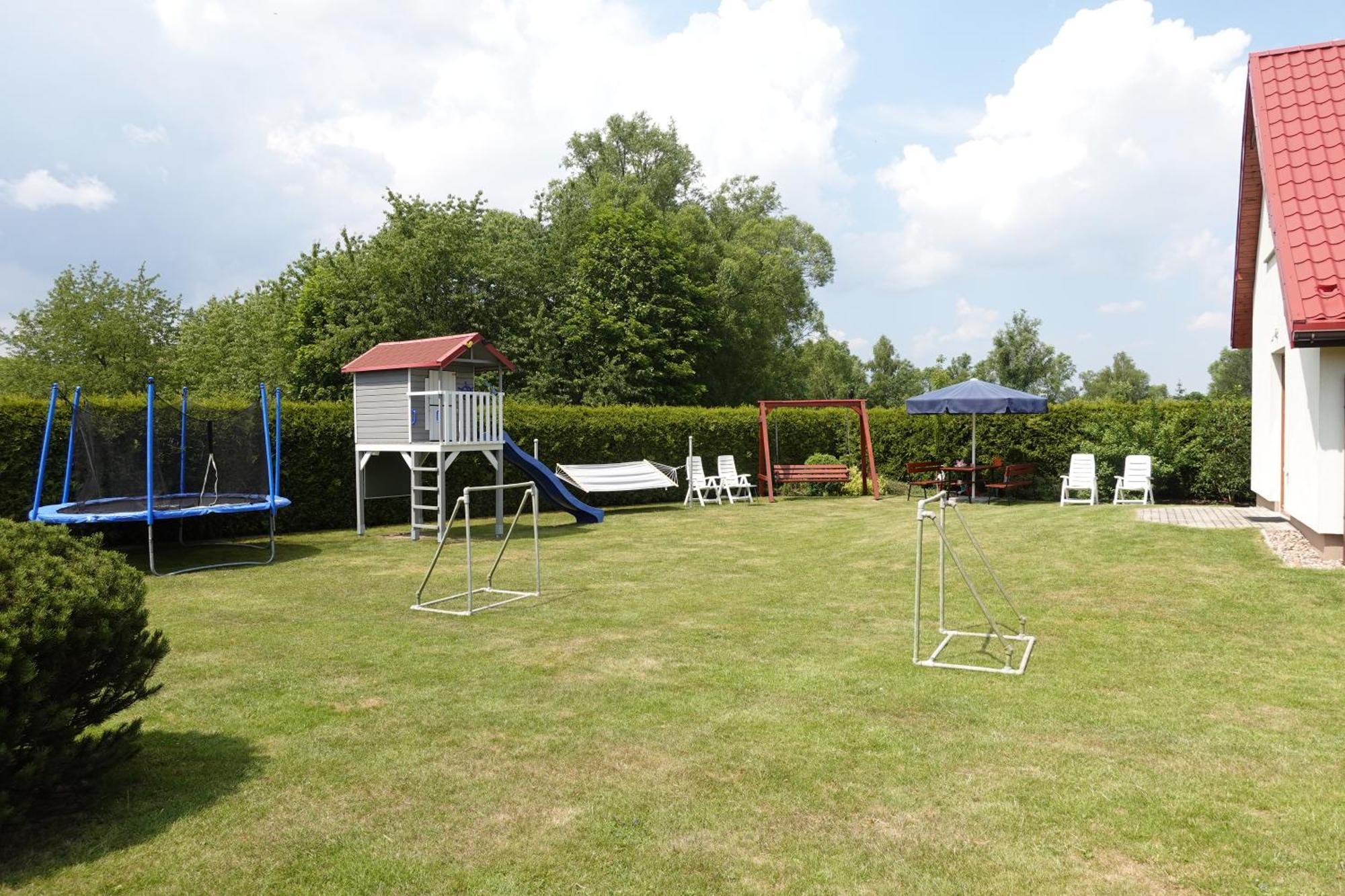 Mala Chatka Caloroczny Domek Krzeszow  Extérieur photo